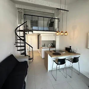 Appartement Comptemporain Vue, Grimaud